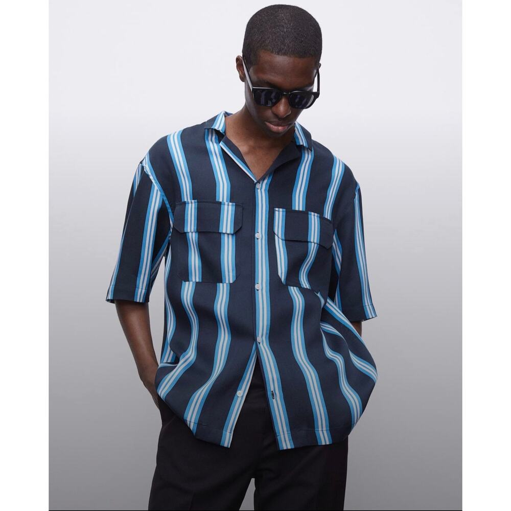H&M Premium Resort Stripe Camp Collar Shirt Men’s Medium